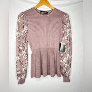 NWT Sweet Halo Top with Mesh Sleeves Size S